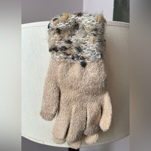 NWT Amanda Blu Cozy Tan Gloves with Knit Cuff